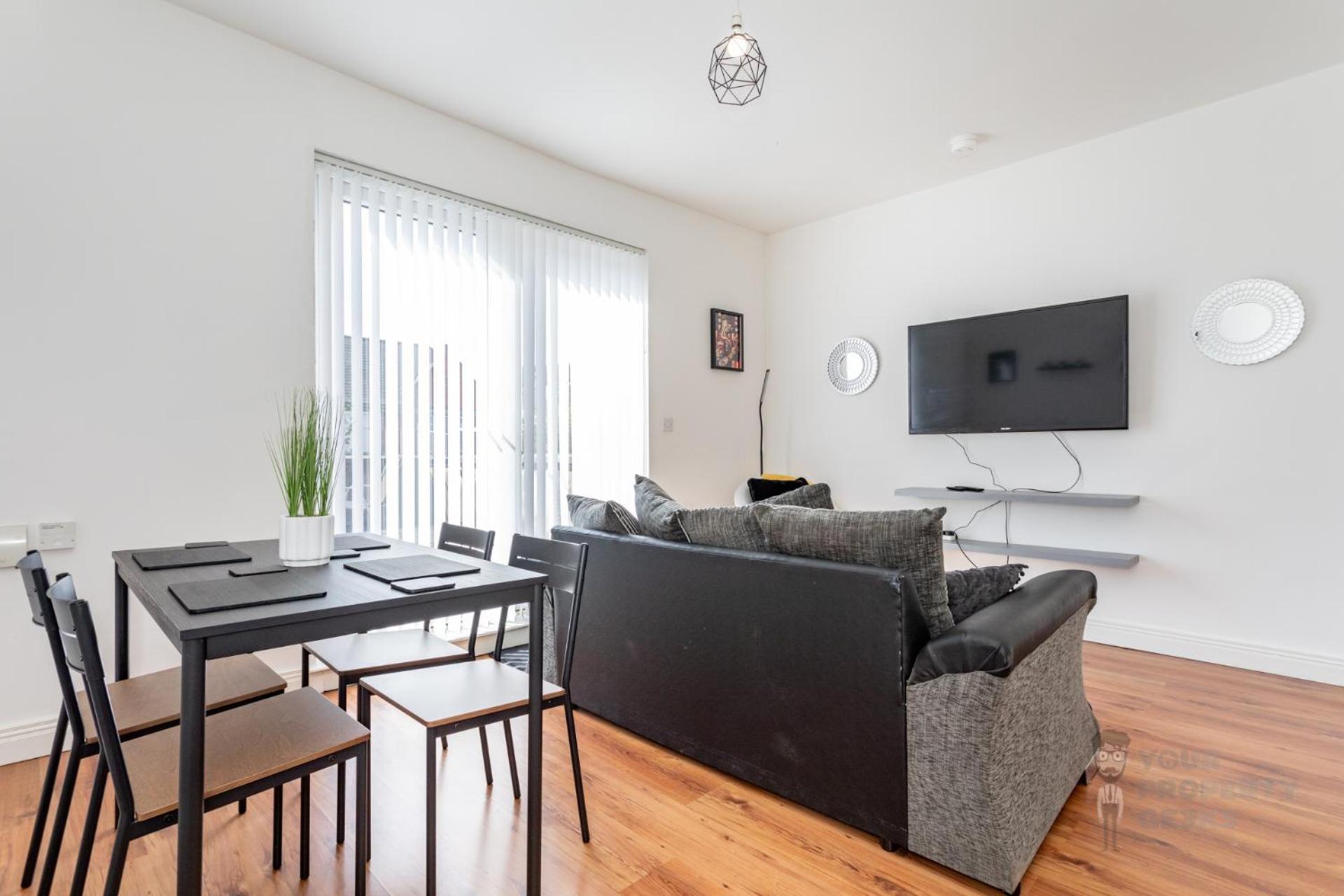 Attic Style 2 Bed Duplex Apartment With Rooftop Patio Belfast Extérieur photo