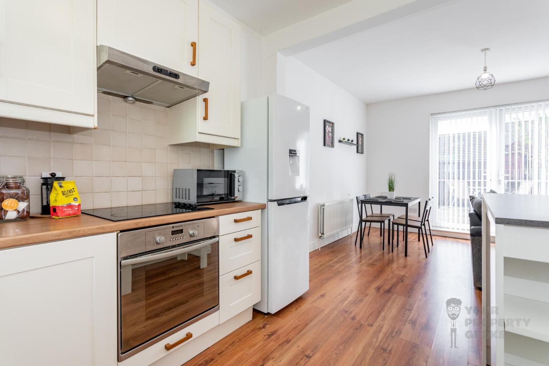 Attic Style 2 Bed Duplex Apartment With Rooftop Patio Belfast Extérieur photo